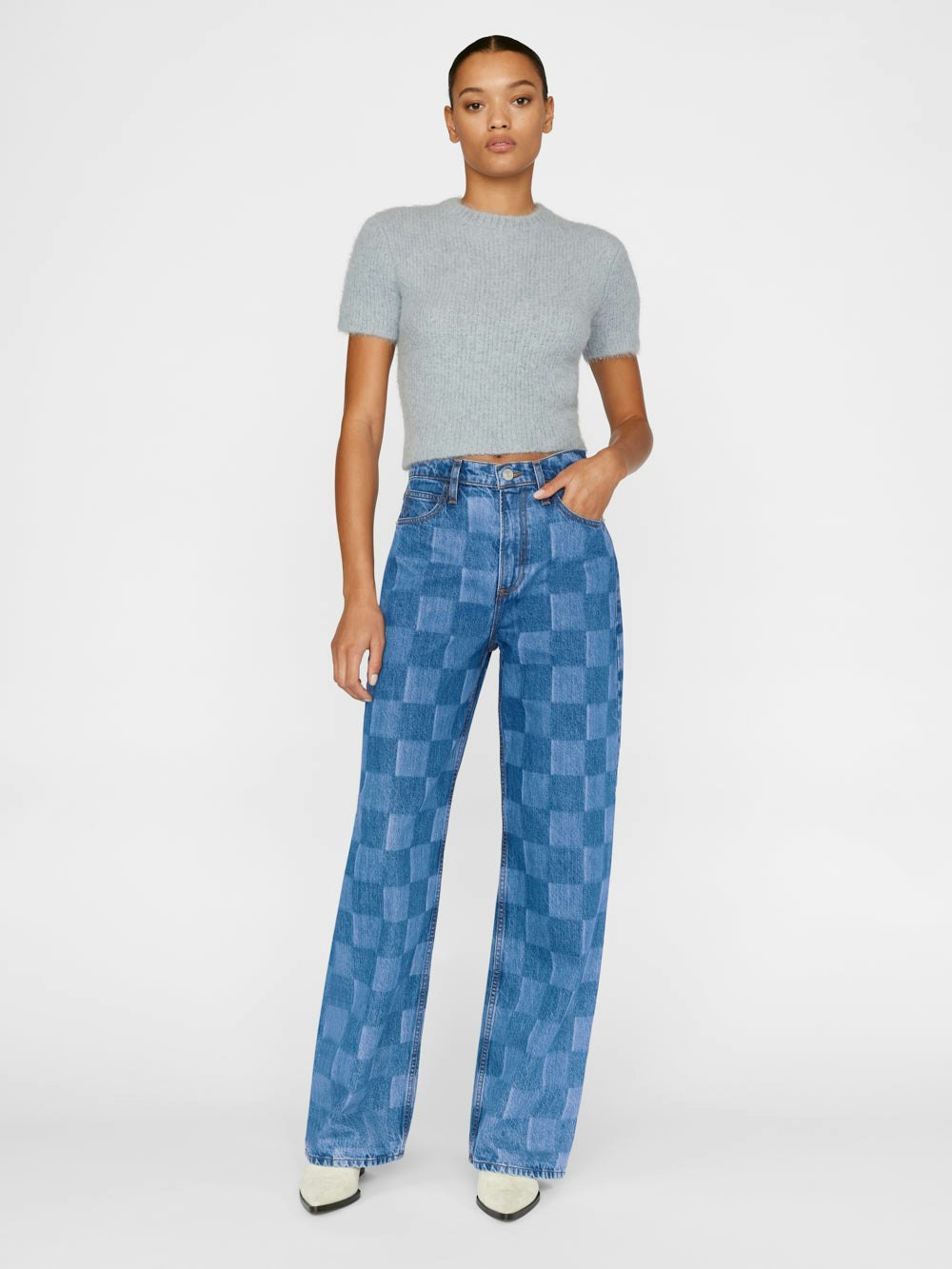 jeans full body view alt:hover